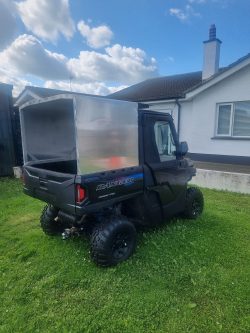 Aluminium structure for spotlight mounting, finished with a Matt black powder coating